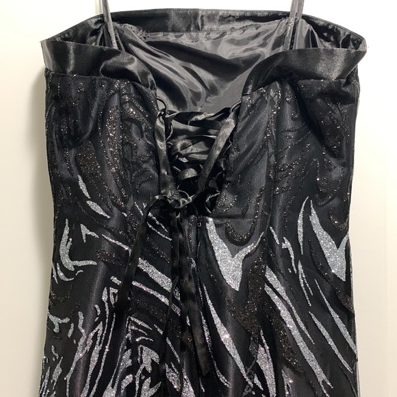 Sparkly Strapless Prom Dress - Picture 5 of 7